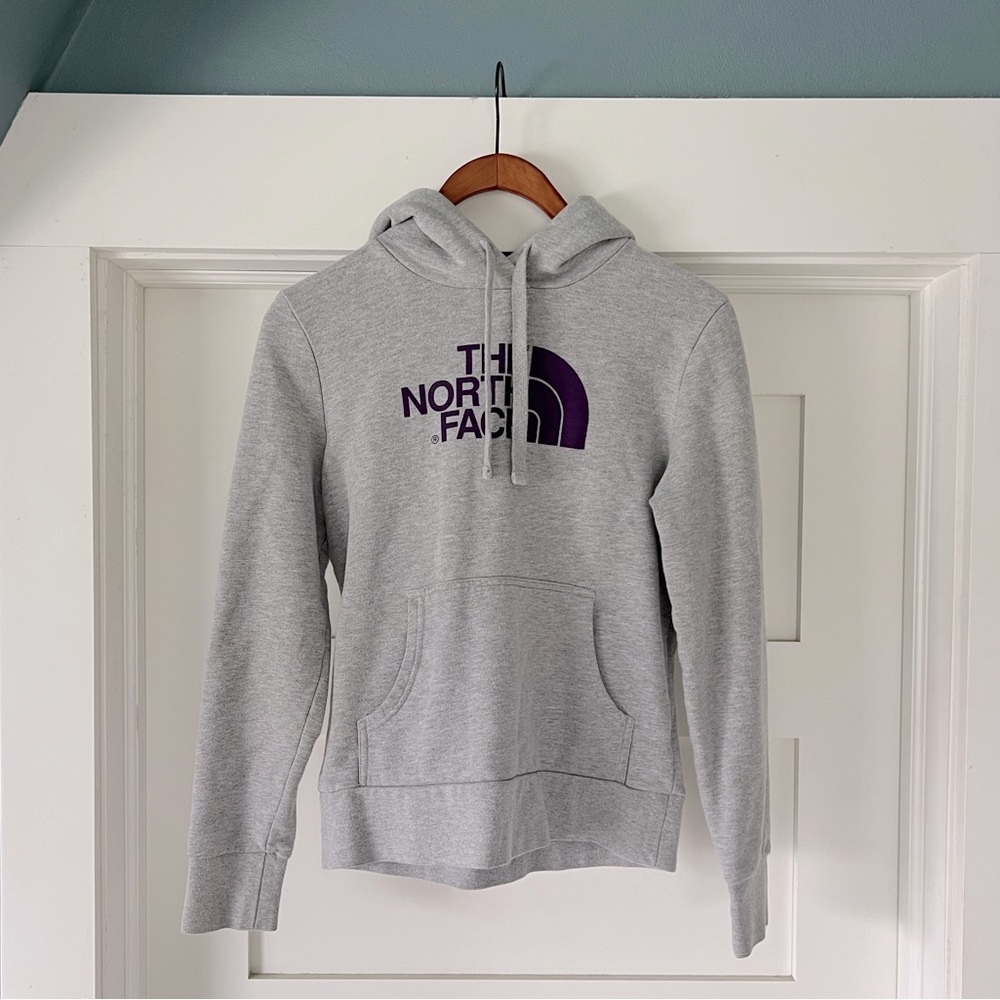 Women’s The North Face Hoodie